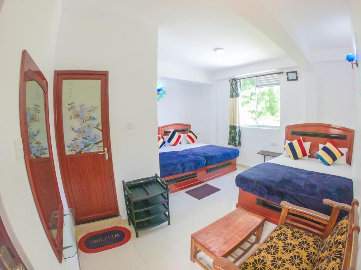 Hotel Siumi Rest Nallathanniya Esterno foto