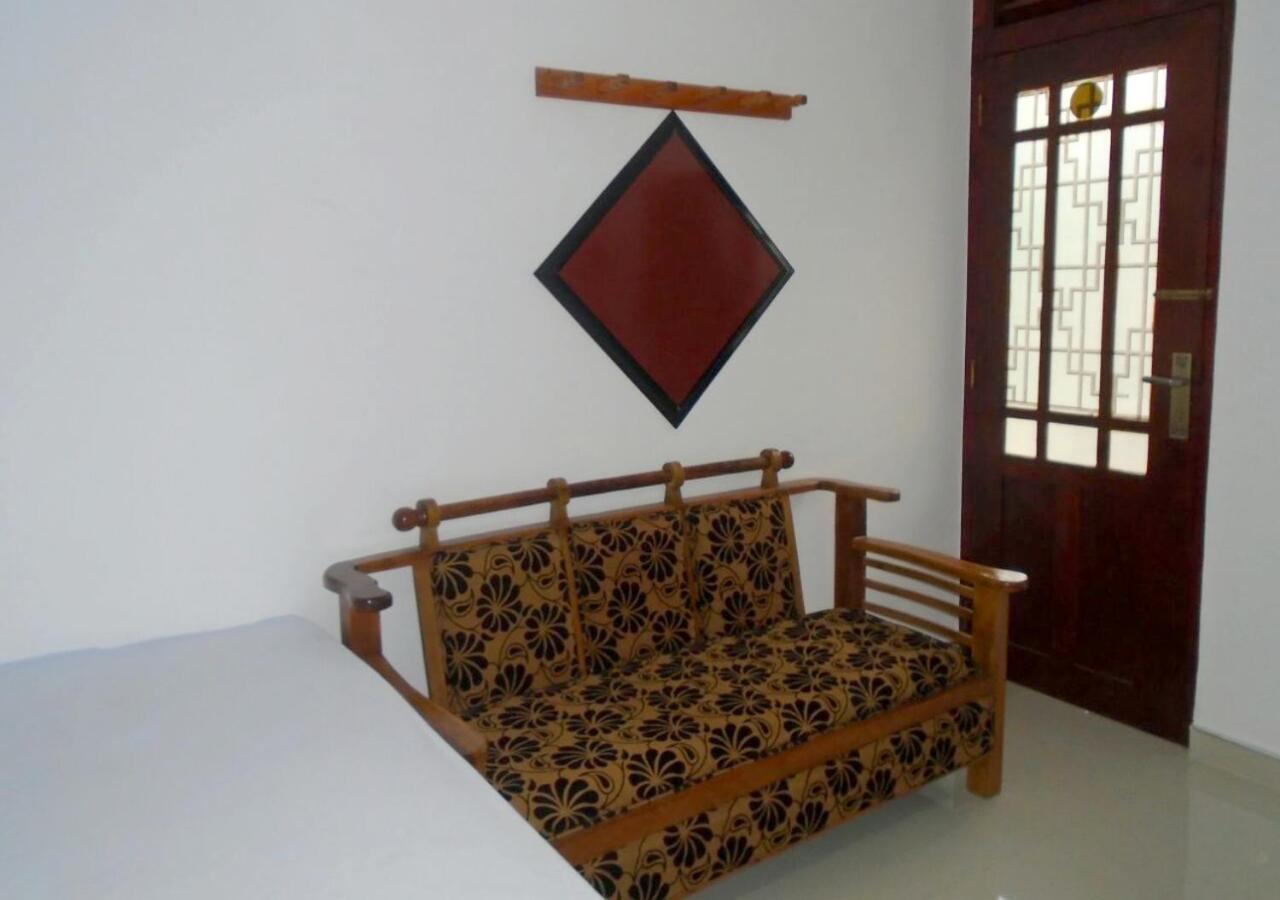 Hotel Siumi Rest Nallathanniya Esterno foto